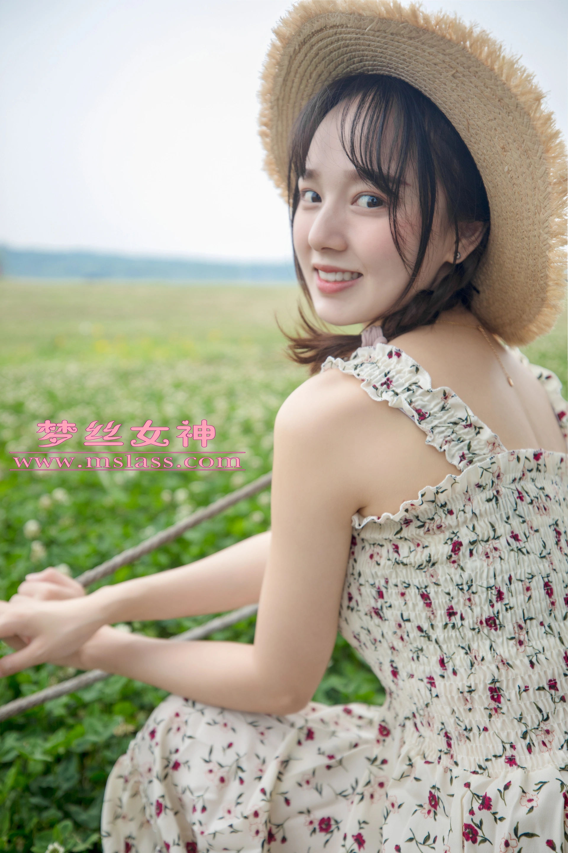 MSLASS梦丝女神 - 2019.05.13 NO.016 玥玥 田园的萌妹 1